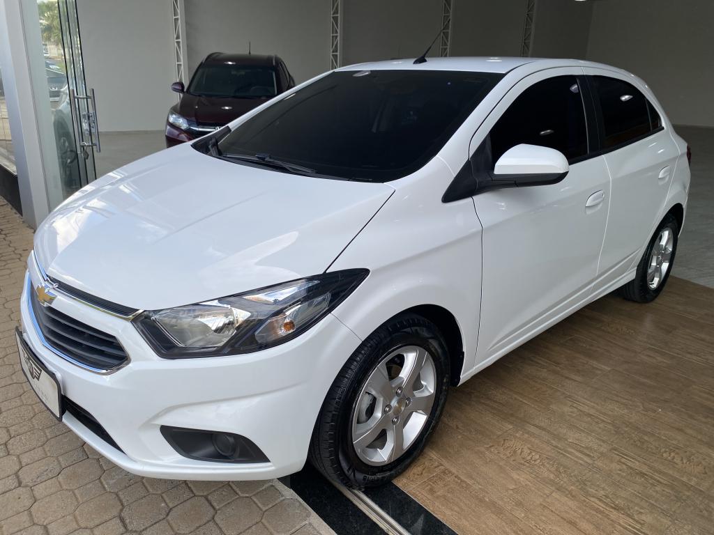 CHEVROLET Onix Hatch - Foto