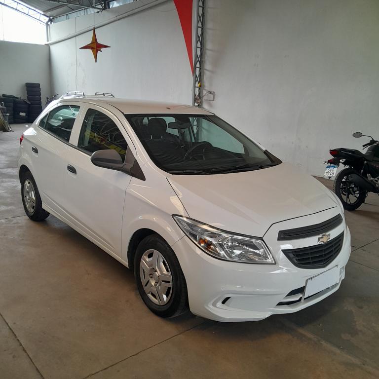 CHEVROLET Onix Hatch - Foto