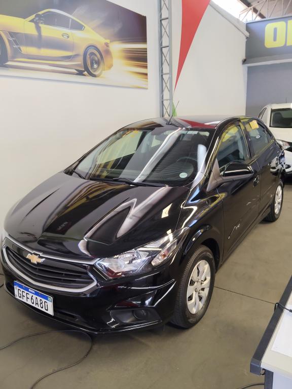 CHEVROLET Onix Hatch - Foto