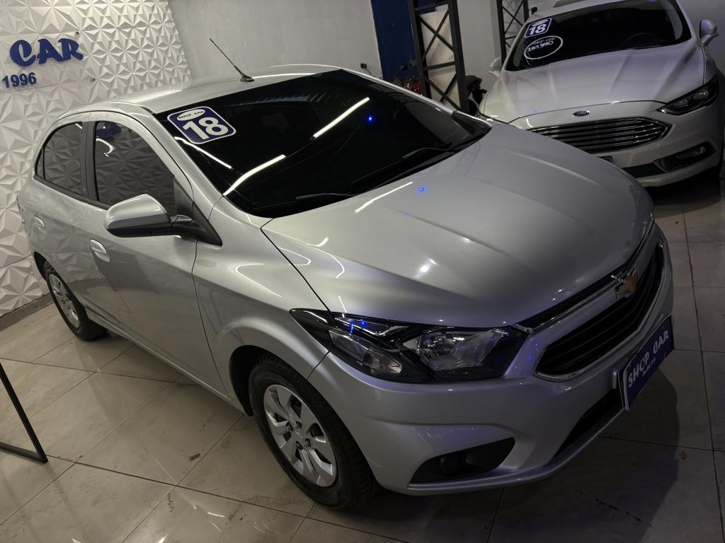 CHEVROLET Onix Hatch