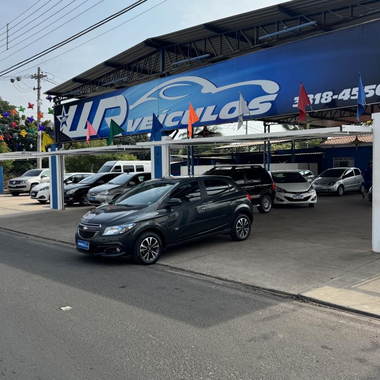 CHEVROLET Onix Hatch