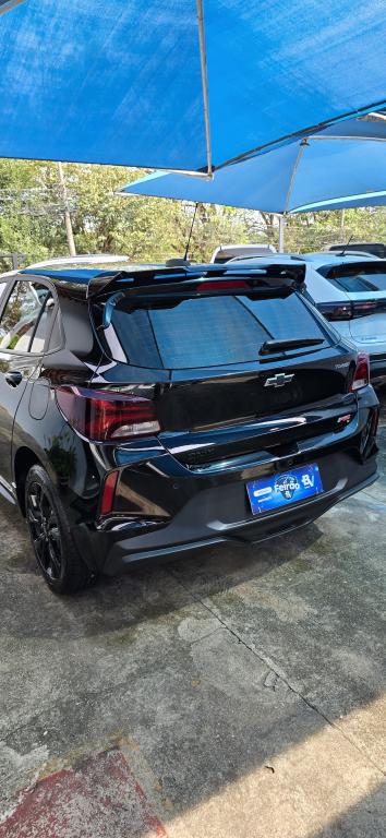 CHEVROLET Onix Hatch - Foto