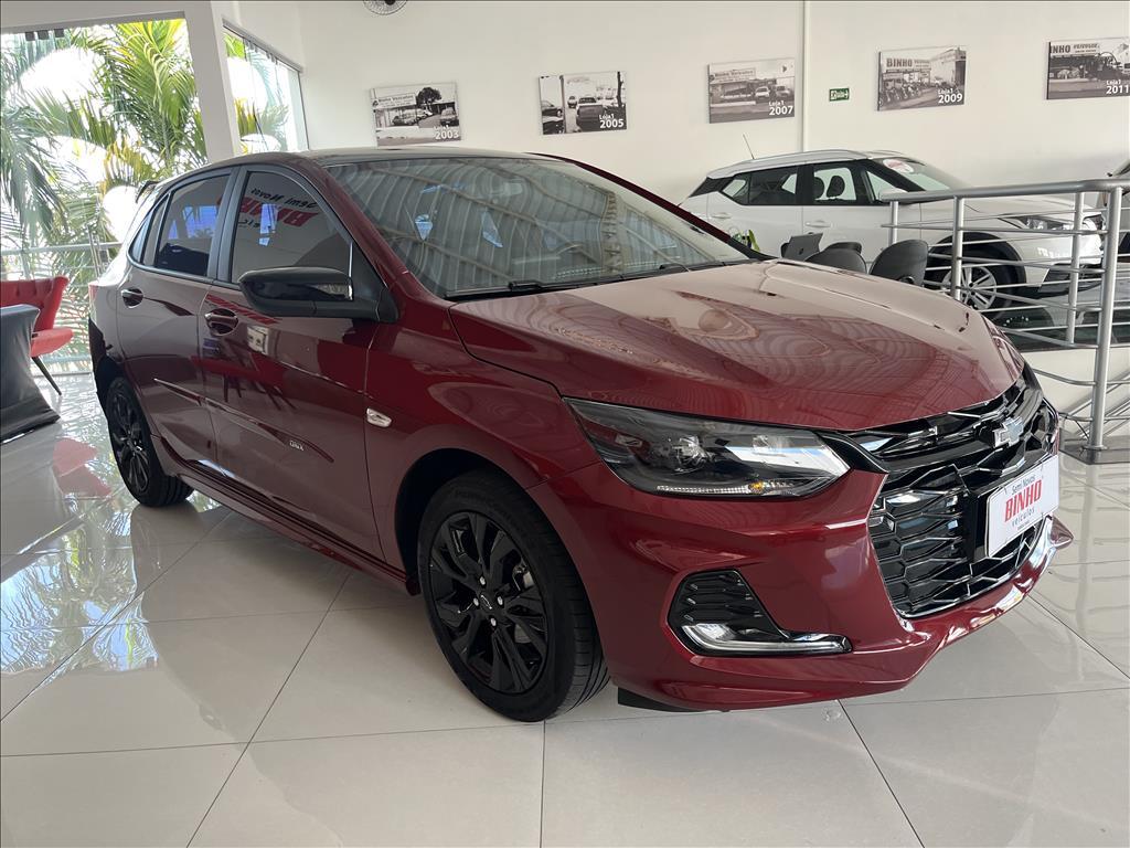 CHEVROLET Onix Hatch - Foto