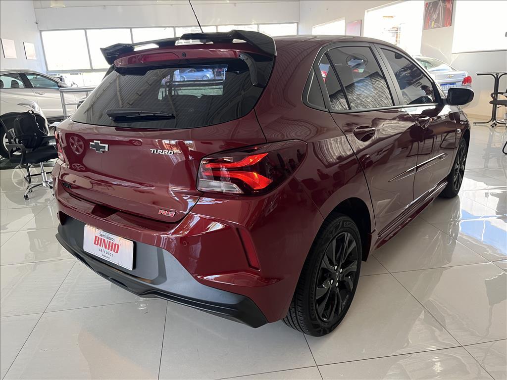 CHEVROLET Onix Hatch - Foto