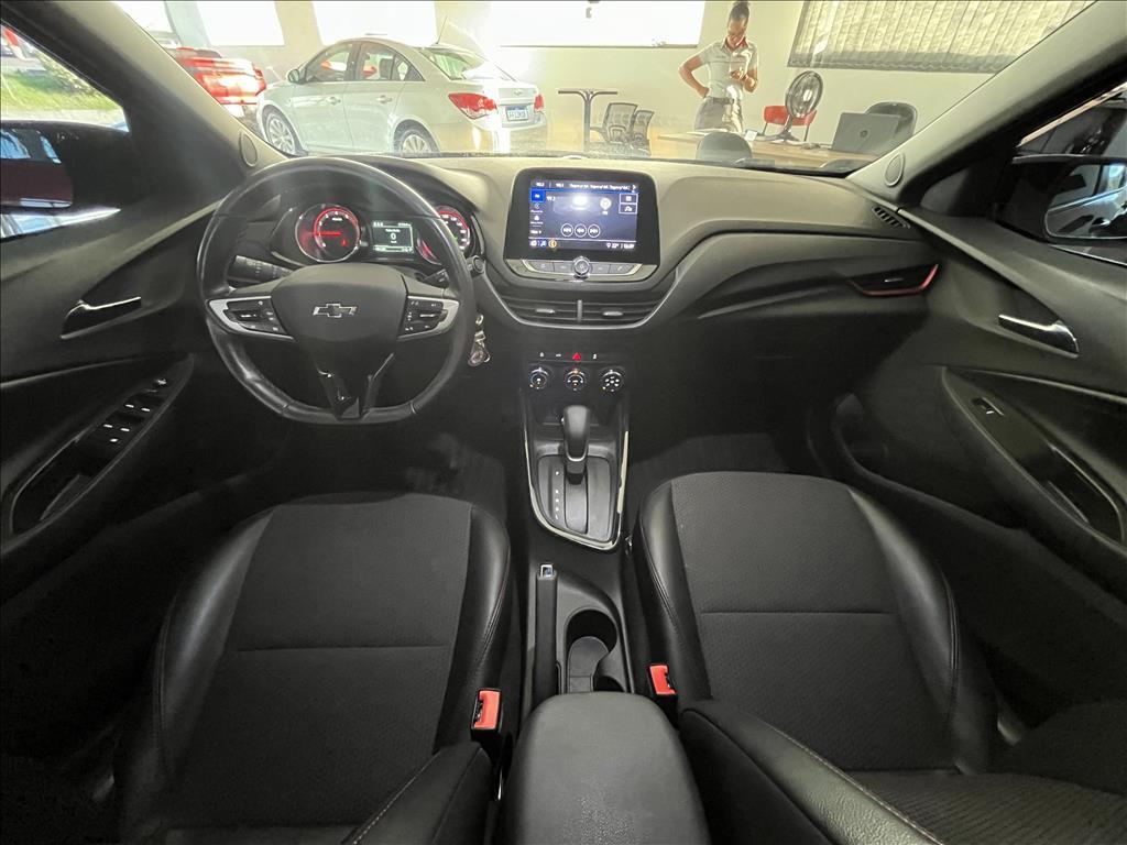 CHEVROLET Onix Hatch - Foto