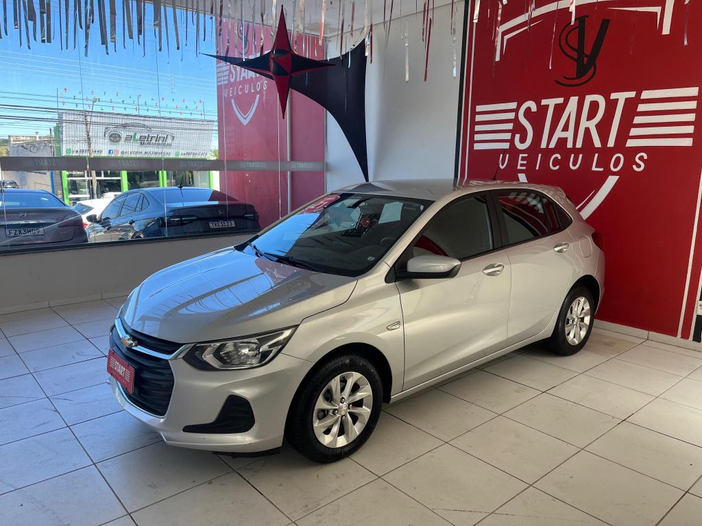 CHEVROLET Onix Hatch - Foto