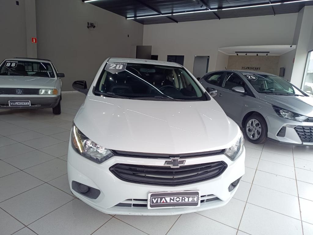 CHEVROLET Onix Hatch - Foto