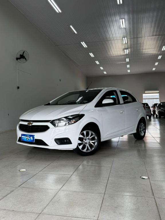 CHEVROLET Onix Hatch