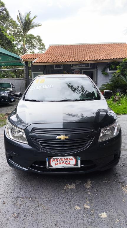CHEVROLET Onix Hatch - Foto