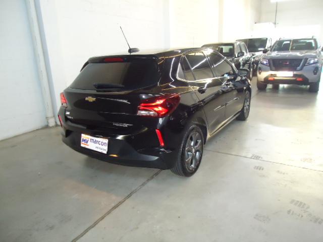 CHEVROLET Onix Hatch - Foto