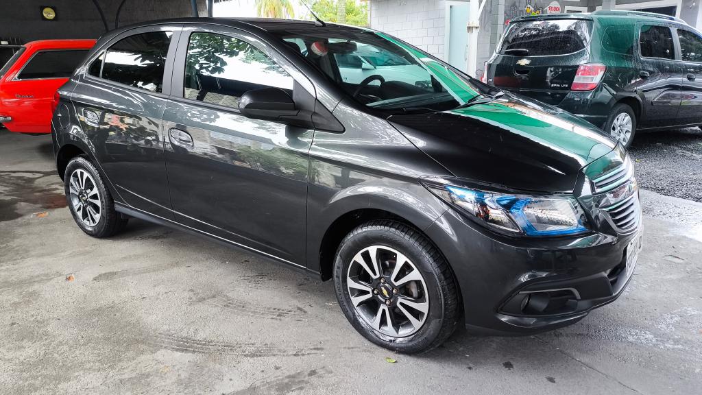 CHEVROLET Onix Hatch