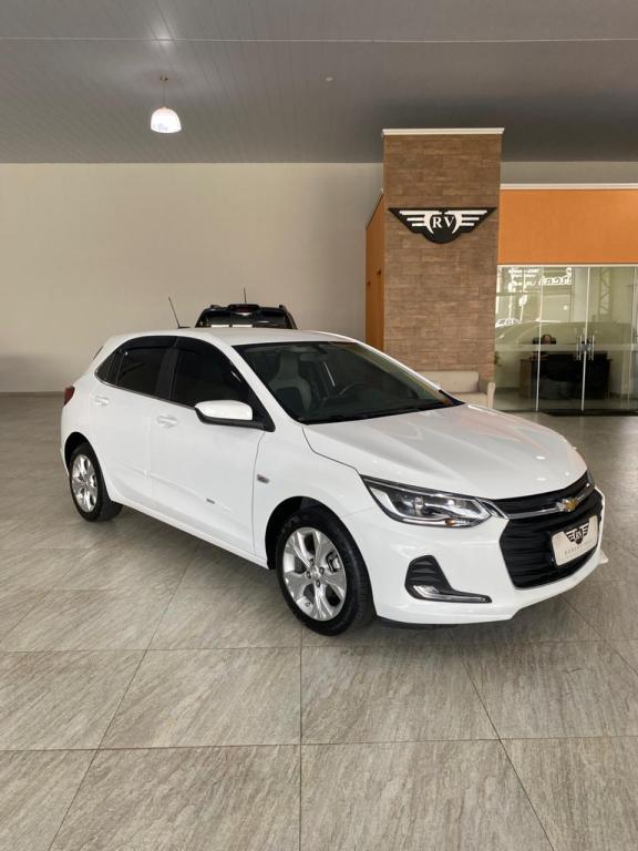 CHEVROLET Onix Hatch - Foto