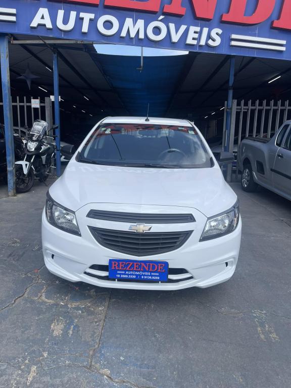 CHEVROLET Onix Hatch - Foto