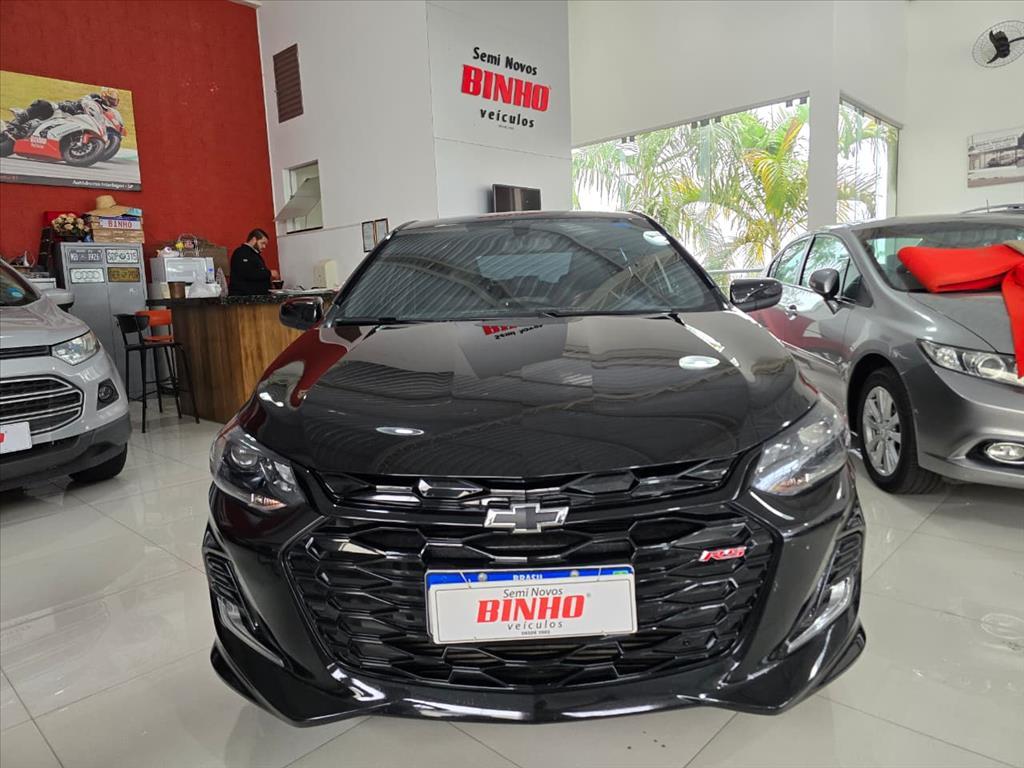 CHEVROLET Onix Hatch - Foto