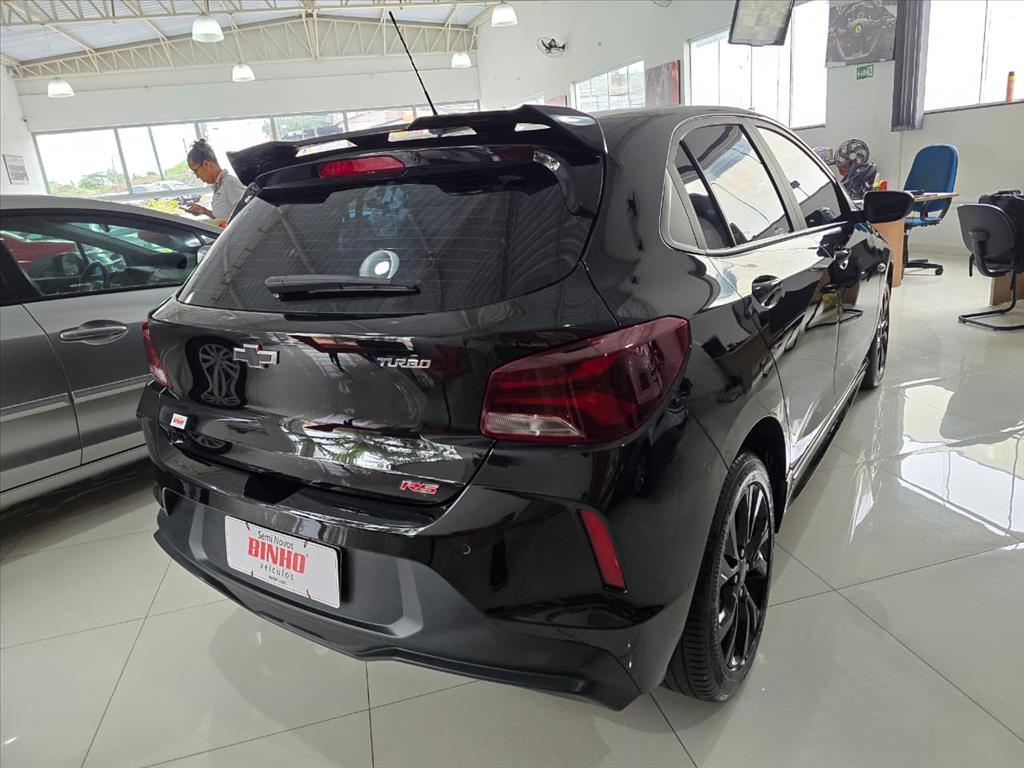 CHEVROLET Onix Hatch - Foto