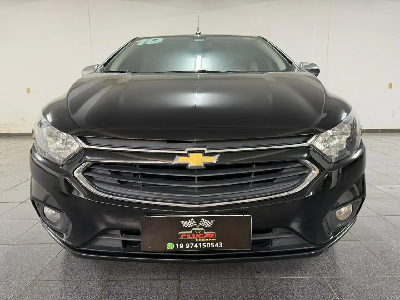 CHEVROLET Onix Hatch - Foto