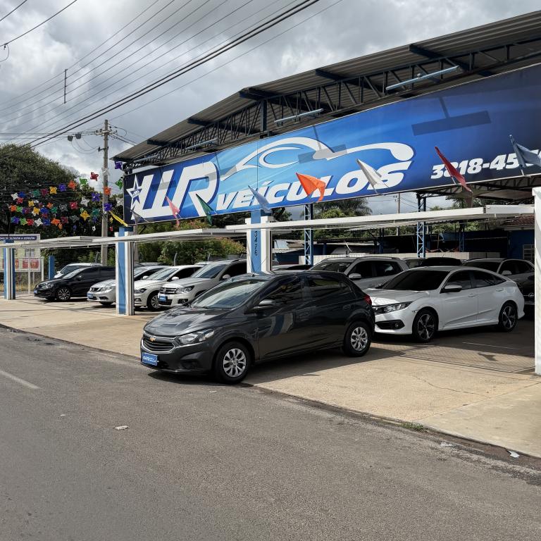 CHEVROLET Onix Hatch