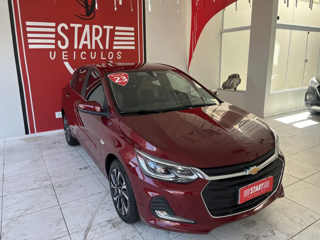 CHEVROLET Onix Hatch - Foto