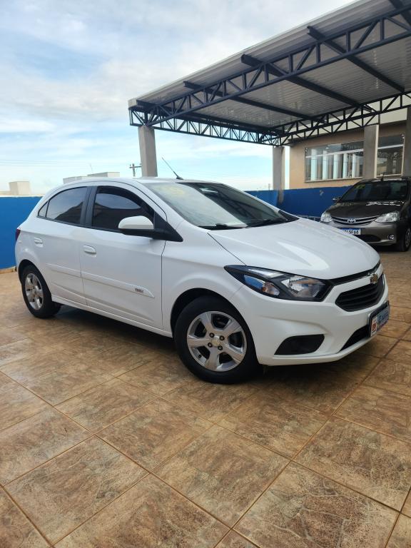 CHEVROLET Onix Hatch