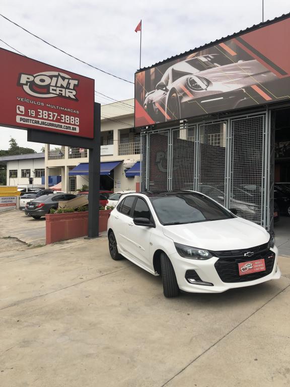 CHEVROLET Onix Hatch - Foto