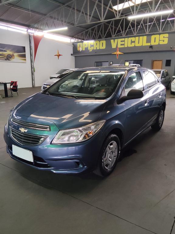 CHEVROLET Onix Hatch - Foto