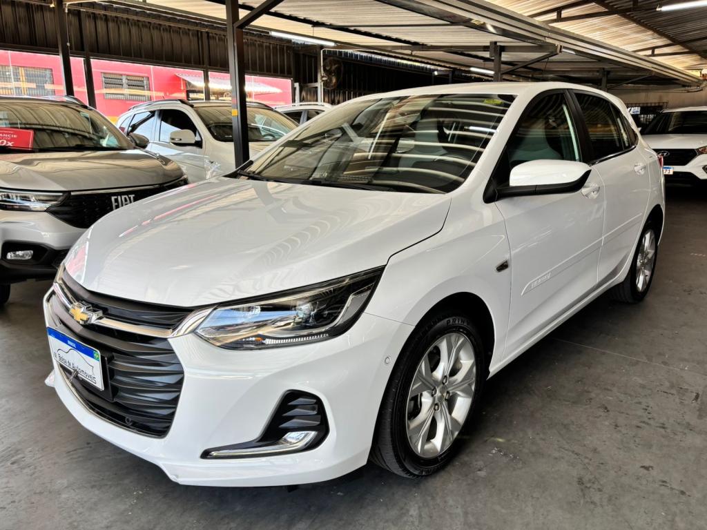 CHEVROLET Onix Hatch