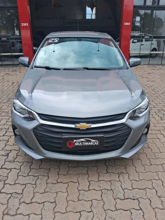 CHEVROLET Onix Hatch - Foto