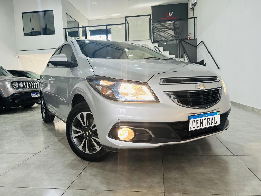 CHEVROLET Onix Hatch