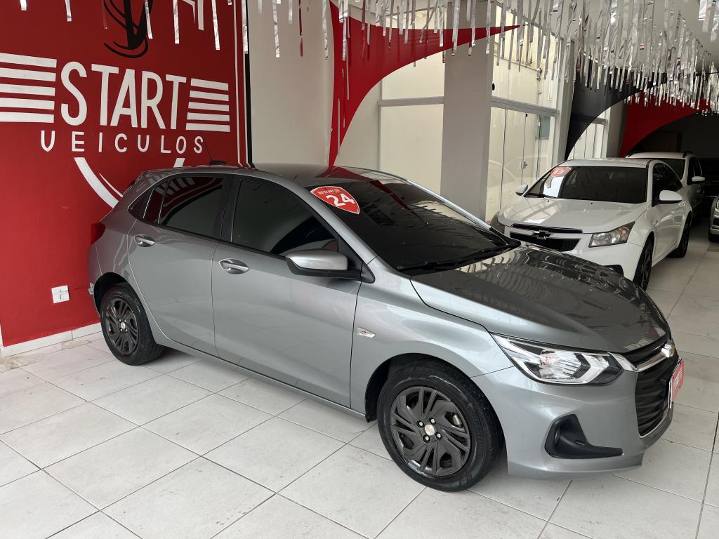 CHEVROLET Onix Hatch - Foto