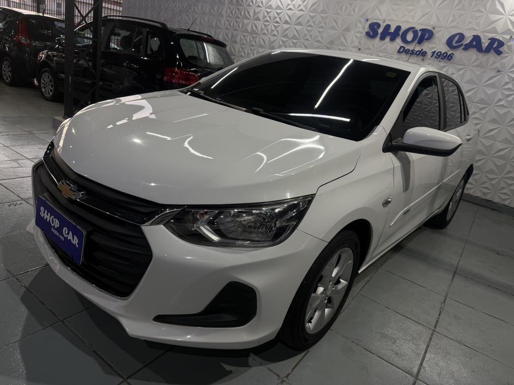 CHEVROLET Onix Hatch - Foto