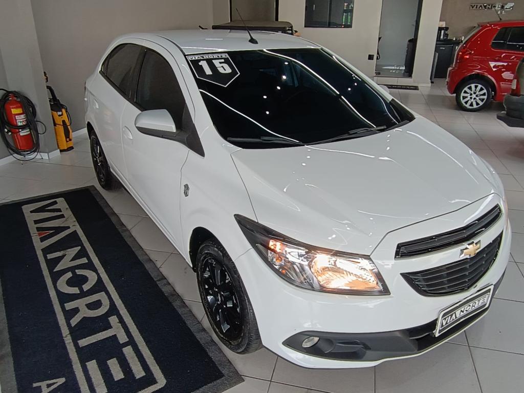 CHEVROLET Onix Hatch