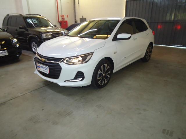 CHEVROLET Onix Hatch - Foto