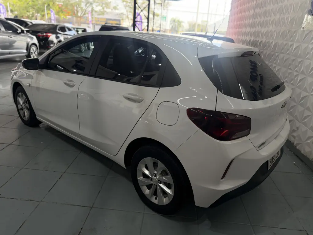 CHEVROLET Onix Hatch