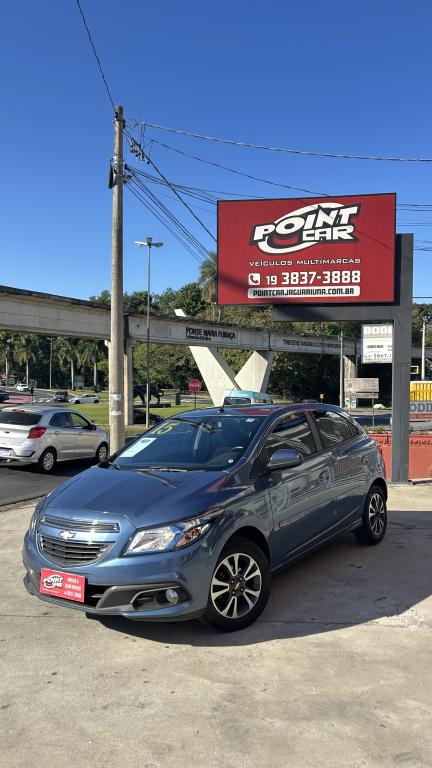 CHEVROLET Onix Hatch