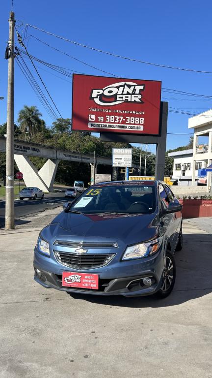CHEVROLET Onix Hatch - Foto