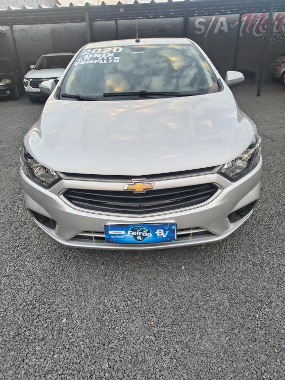 CHEVROLET Onix Hatch - Foto