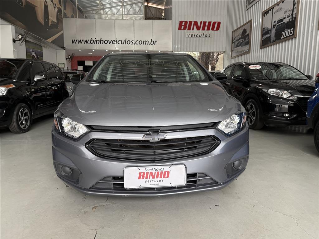 CHEVROLET Onix Hatch - Foto
