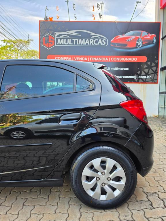 CHEVROLET Onix Hatch