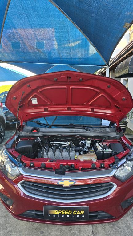 CHEVROLET Onix Hatch - Foto