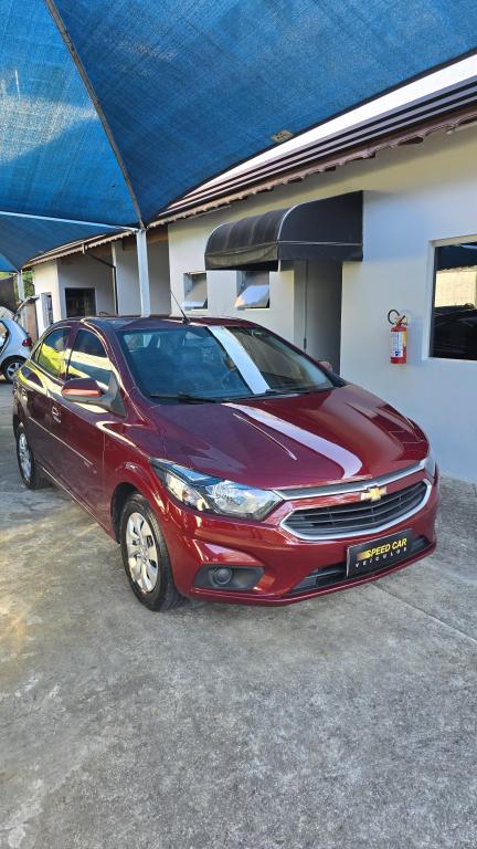 CHEVROLET Onix Hatch - Foto