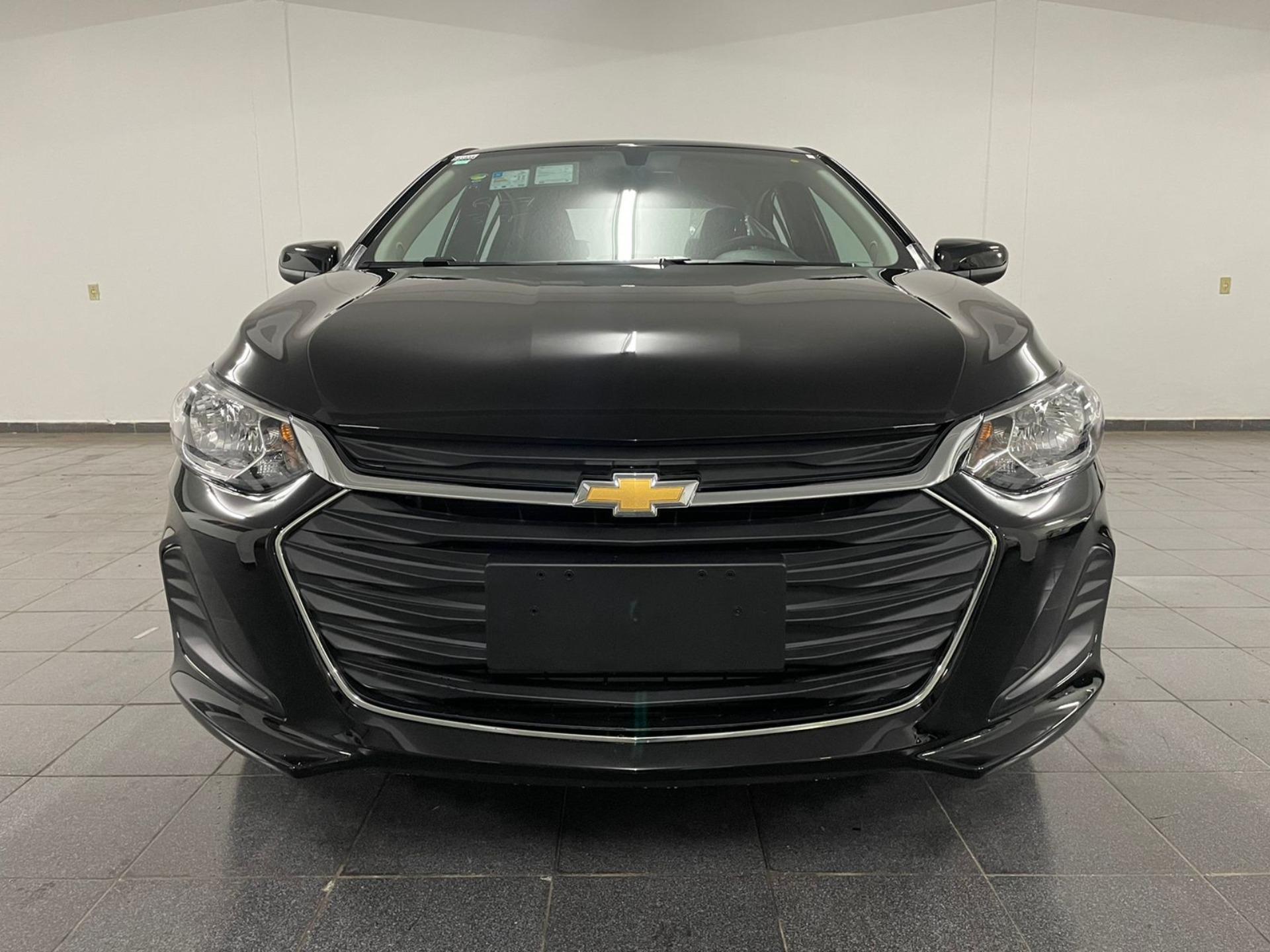 CHEVROLET Onix Sedan - Foto