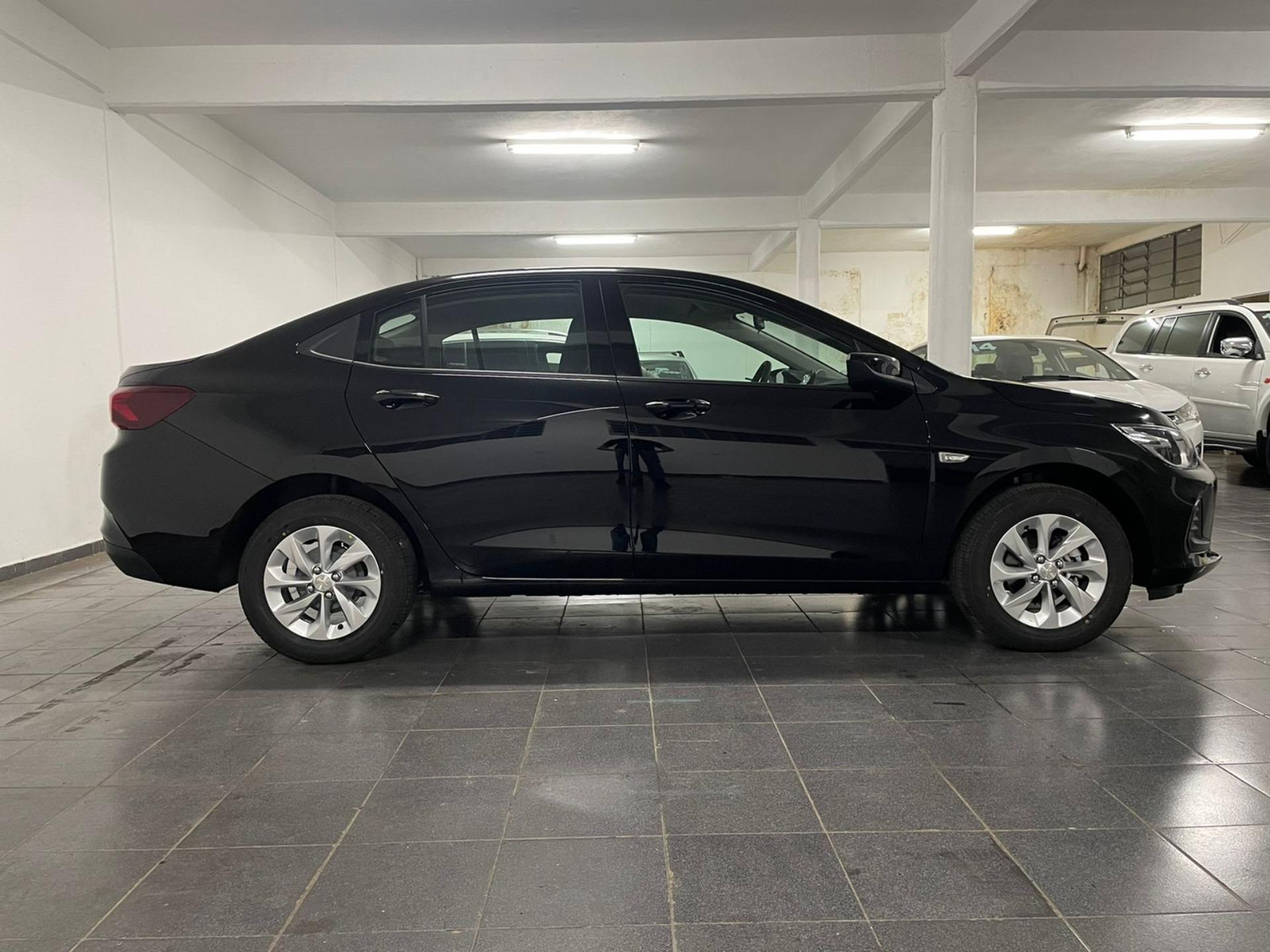 CHEVROLET Onix Sedan - Miniatura