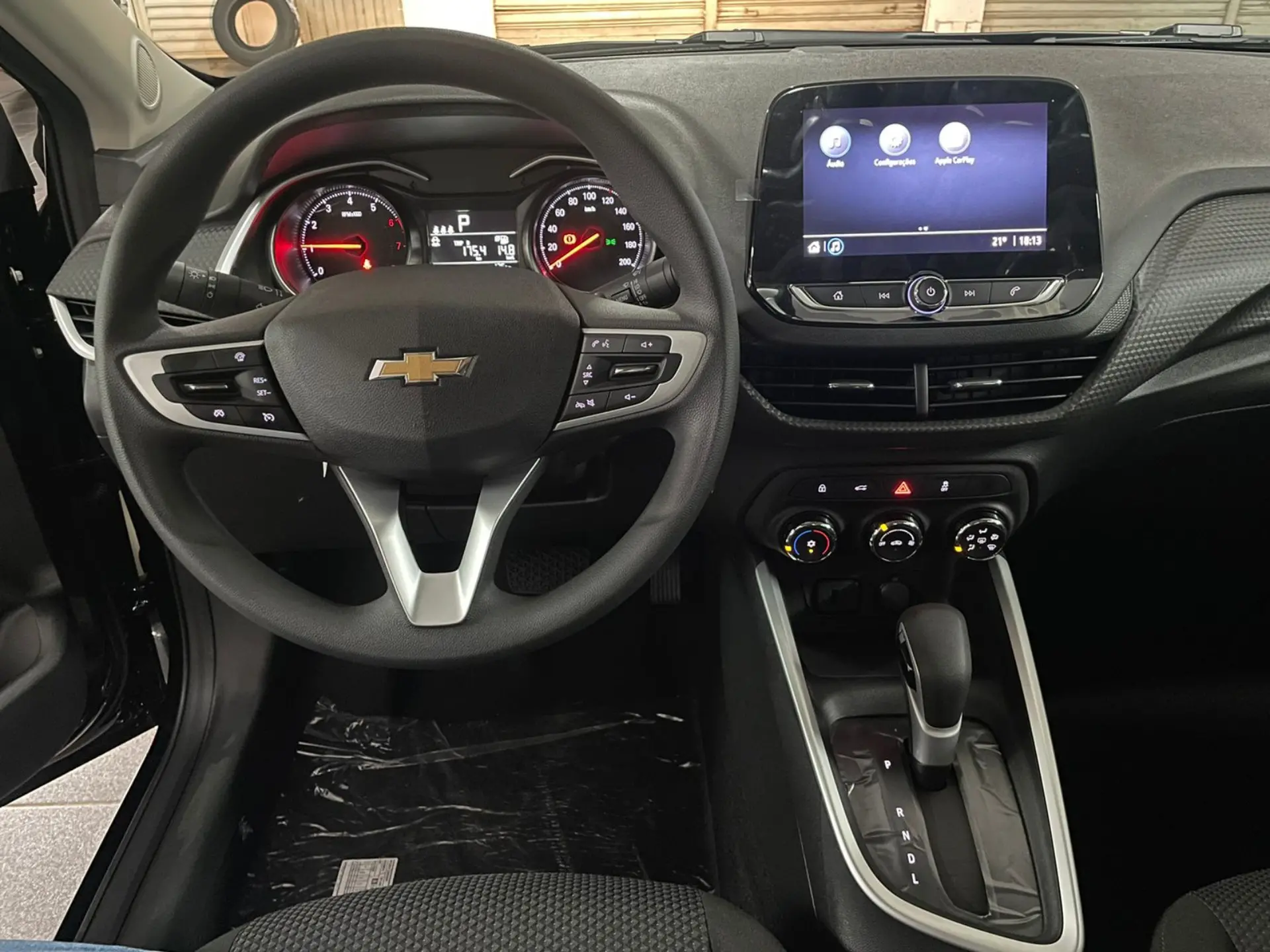 CHEVROLET Onix Sedan - Foto