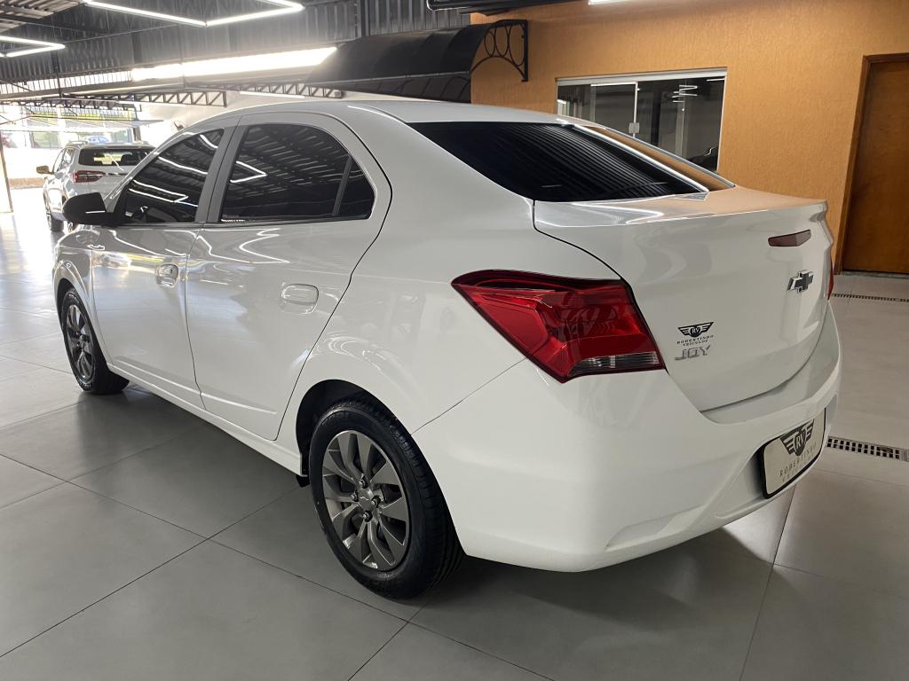 CHEVROLET Onix Sedan - Miniatura