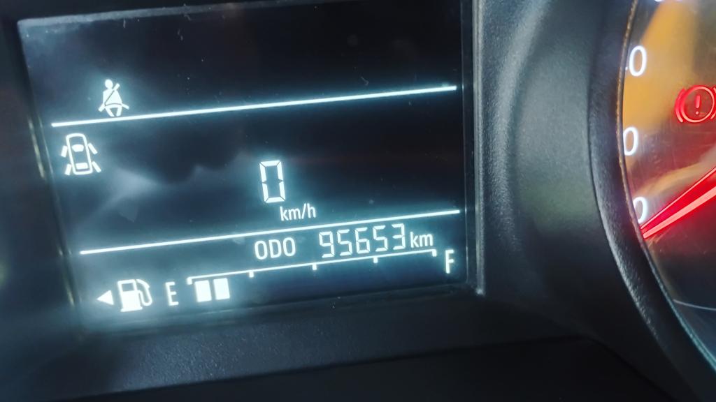 CHEVROLET Onix Sedan - Foto