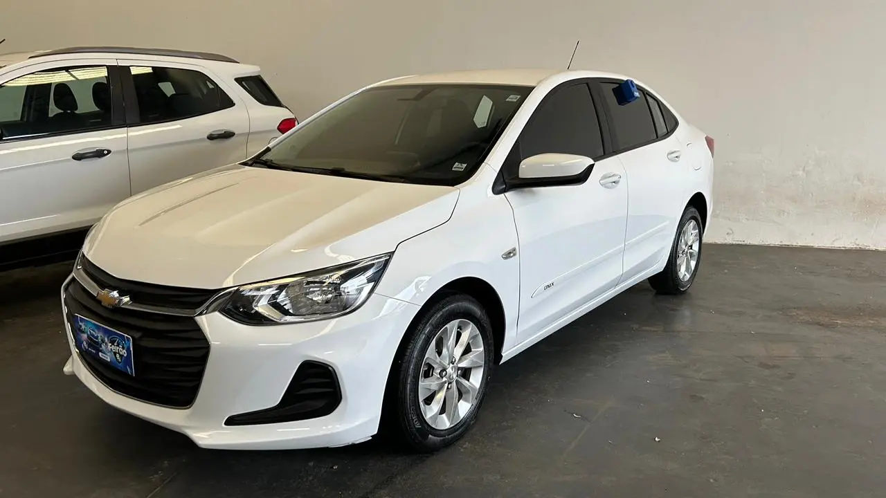 CHEVROLET Onix Sedan - Foto