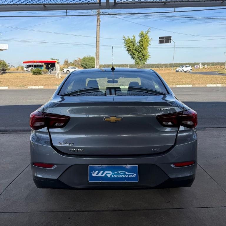 CHEVROLET Onix Sedan - Foto