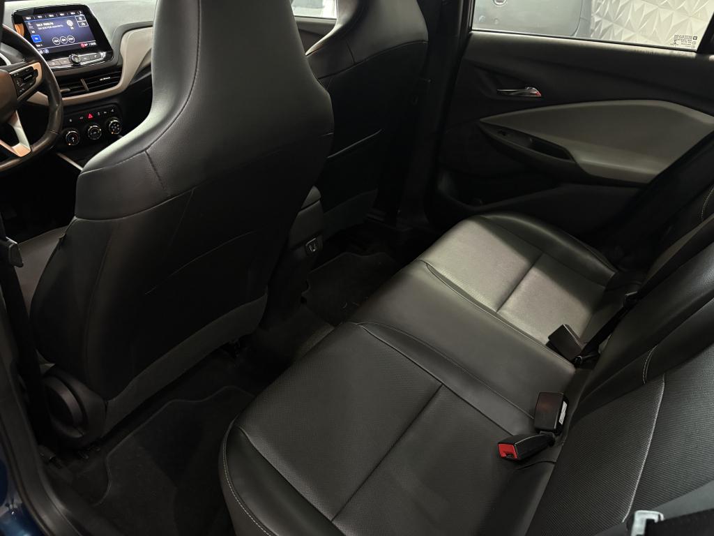 CHEVROLET Onix Sedan - Foto
