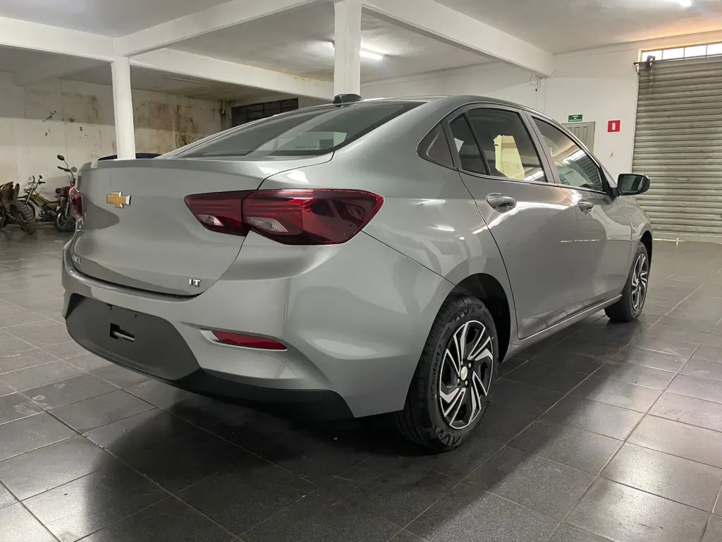 CHEVROLET Onix Sedan - Foto