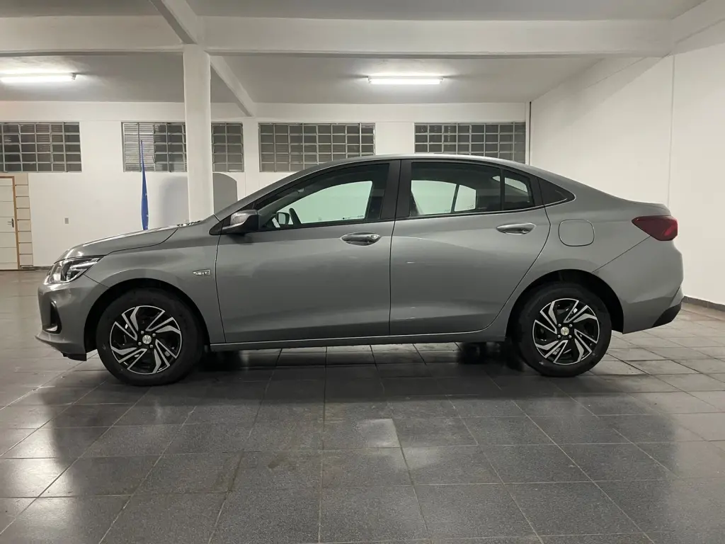 CHEVROLET Onix Sedan - Foto